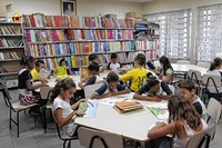 Campanha Valeu, Biblioteca ajuda aumentar coleção de acervos brasileiros