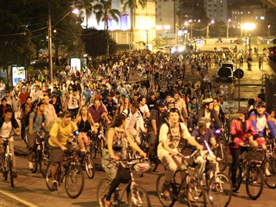 Ciclistas vão às ruas de várias cidades protestar por mais segurança no trânsito