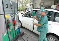 Falta de gasolina reduz preço do Álcool em BH