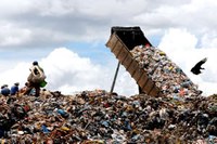 Governo federal vai apoiar pedido da CNM de ampliar prazo para fechamento de lixões